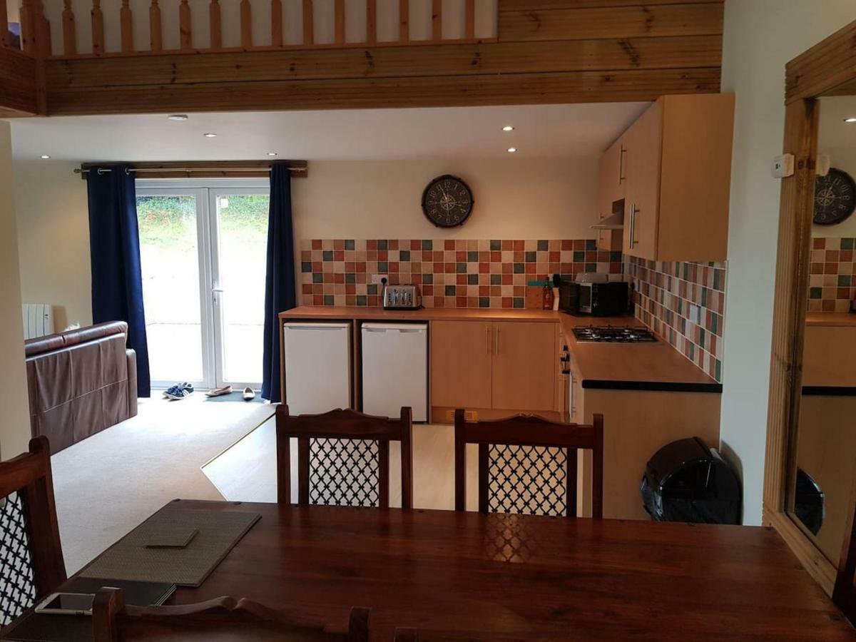 The Studio, Lowenva Redruth Bagian luar foto